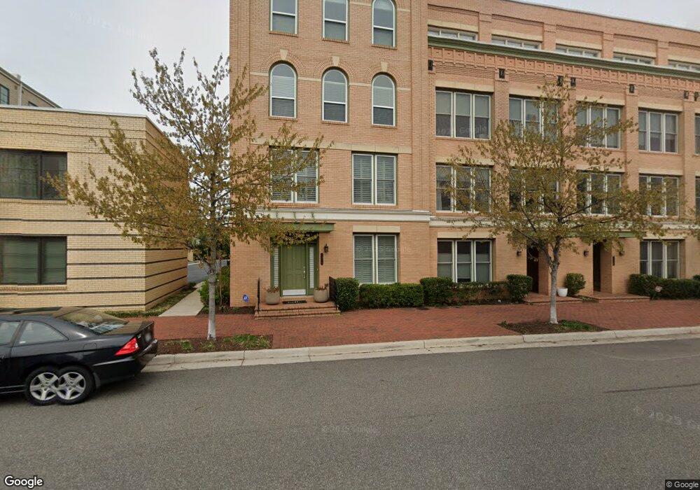 1214 Main Line Blvd, Alexandria, VA 22301 - photo 1