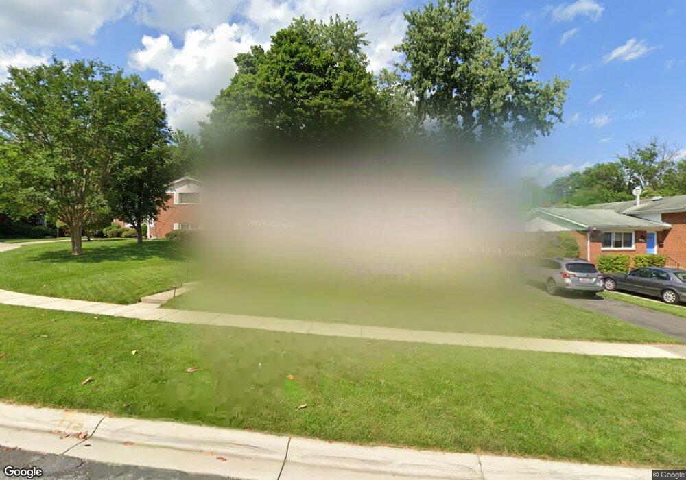 3605 Sandy Ct, Kensington, MD 20895 - photo 1