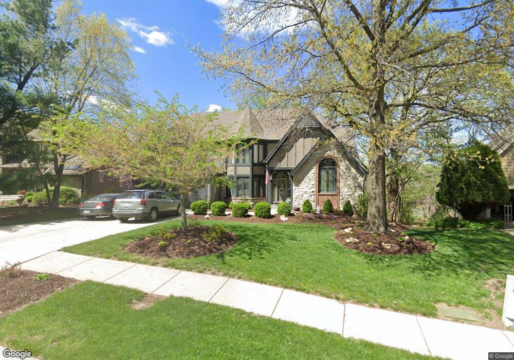 8322 Mullen Rd, Lenexa, KS 66215 - photo 1