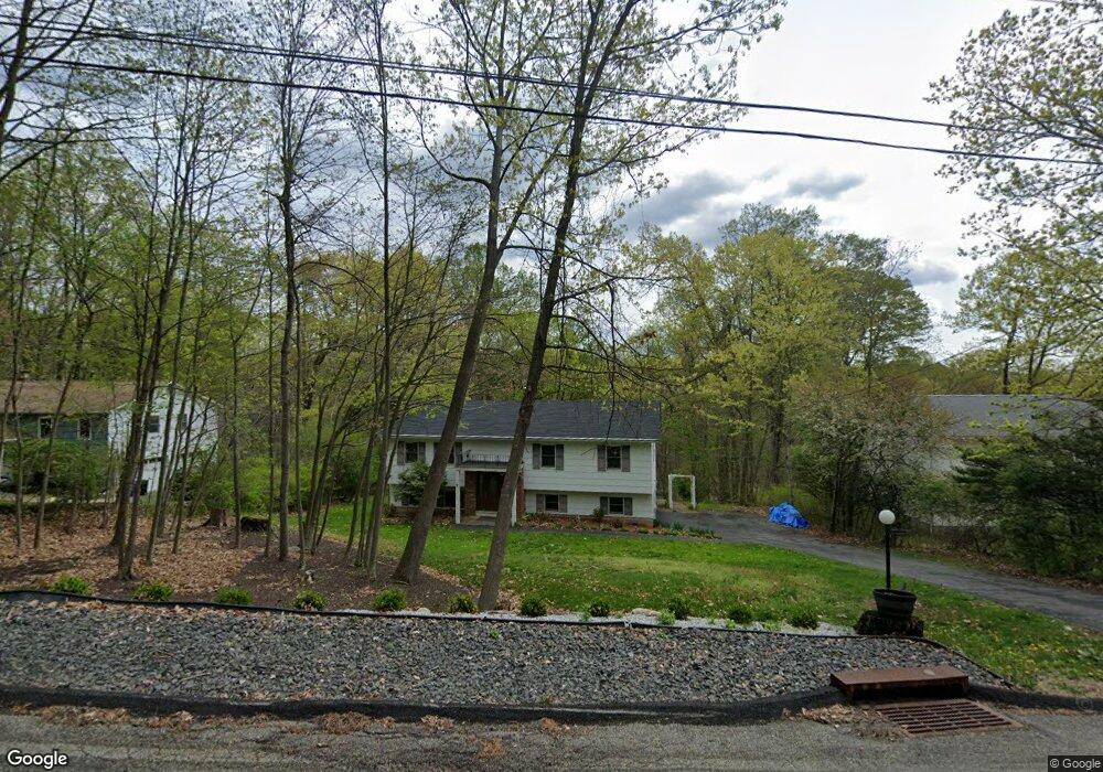 2516 Dunning Dr, Yorktown Heights, NY 10598 - photo 1