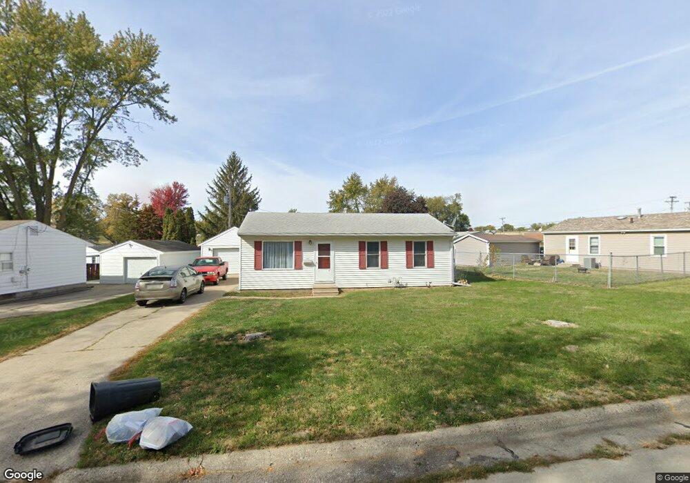 303 E 26th St S, Newton, IA 50208 - photo 1