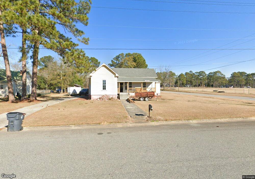 305 E Pinson St, Sylvester, GA 31791 - photo 1