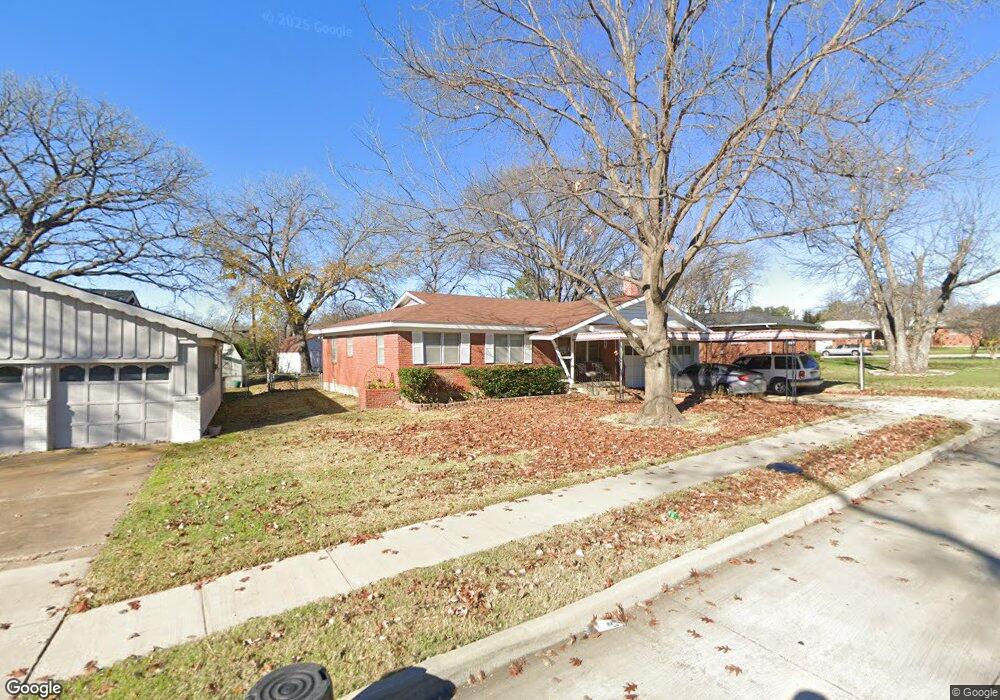 855 Dora St, Bedford, TX 76022 - photo 1