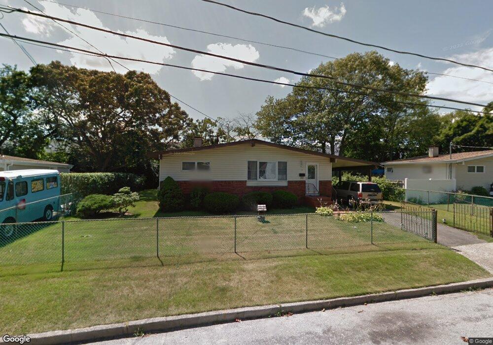 24 Dawn Crescent, Central Islip, NY 11722 - photo 1