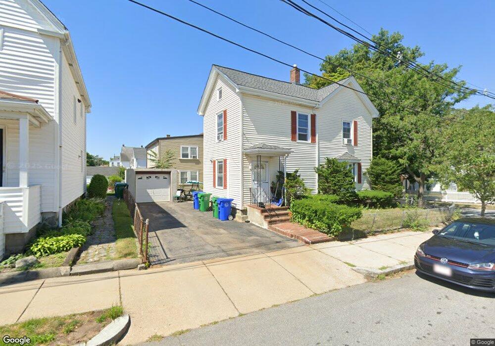 117 Hawthorn St unit 1, Newton, MA 02458 - photo 1