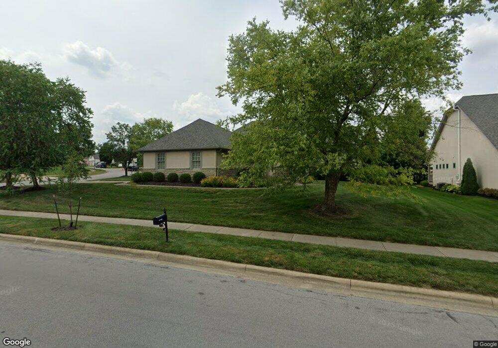 956 Linworth Village Dr, Columbus, OH 43235 - photo 1