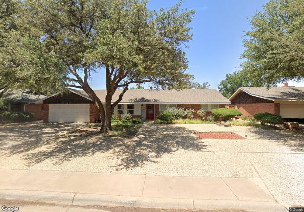 1608 W Pine Ave, Midland, TX 79705 - photo 1