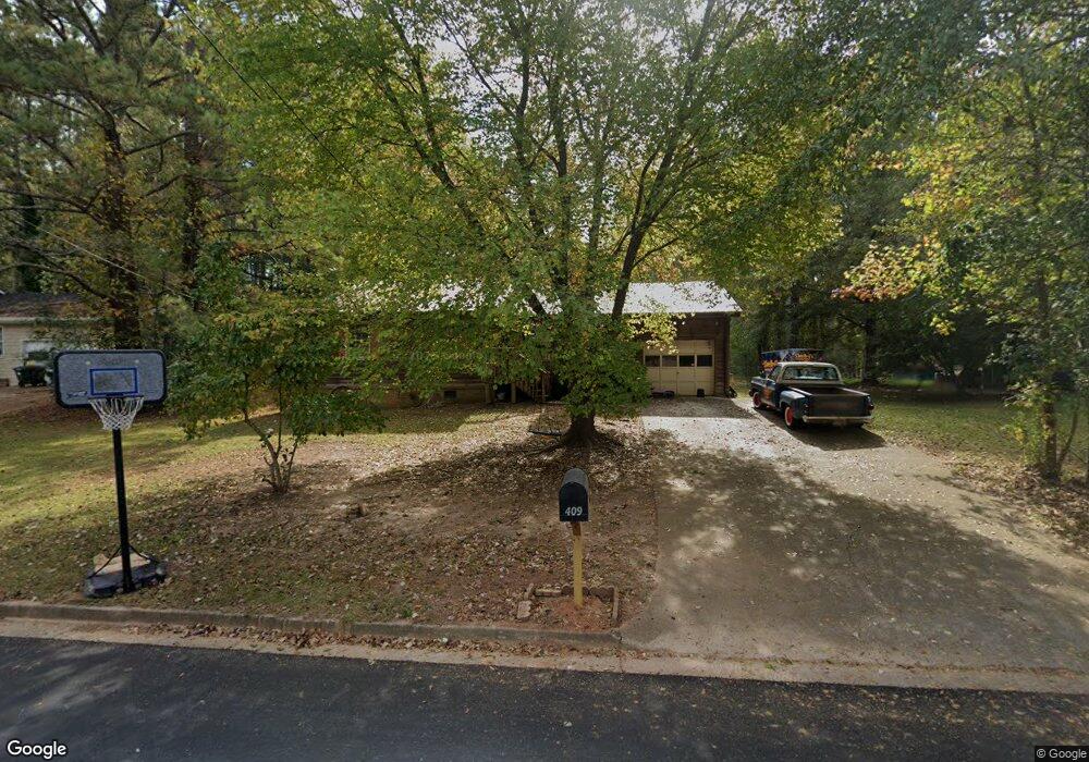 409 Willow Ct SE, Conyers, GA 30094 - photo 1