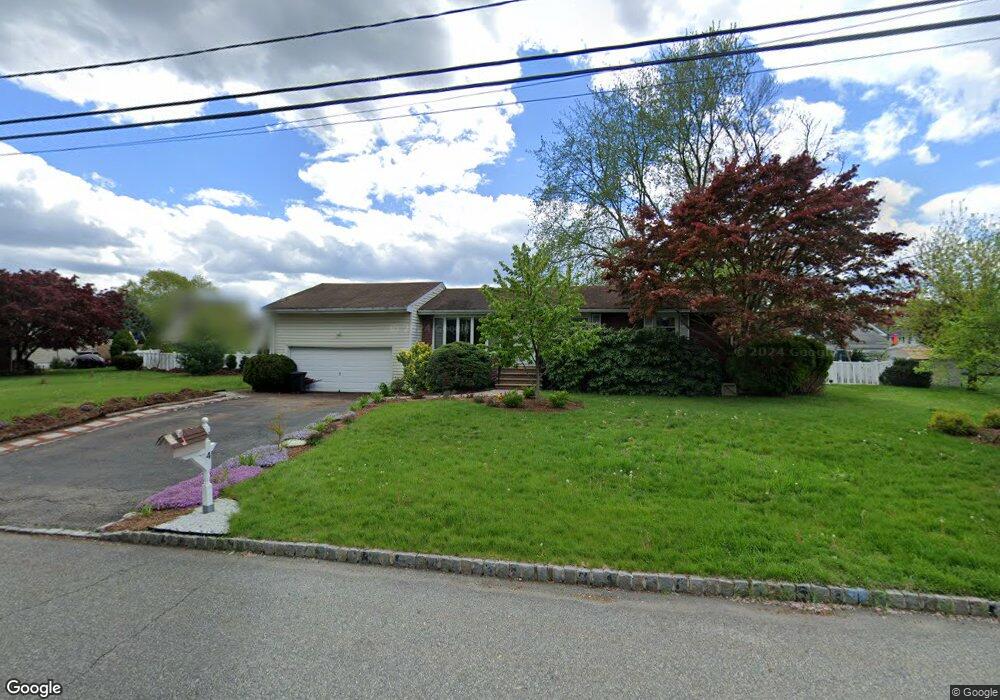 4 Nell Ct, Fairfield, NJ 07004 - photo 1