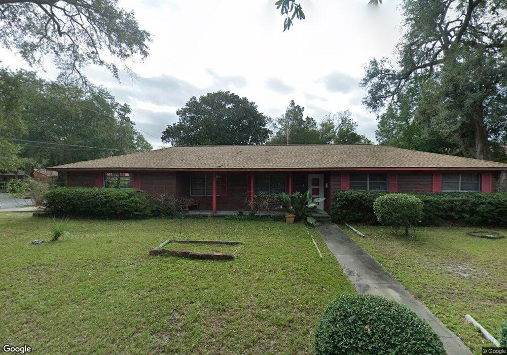 2010 N St, Brunswick, GA 31520 - photo 1