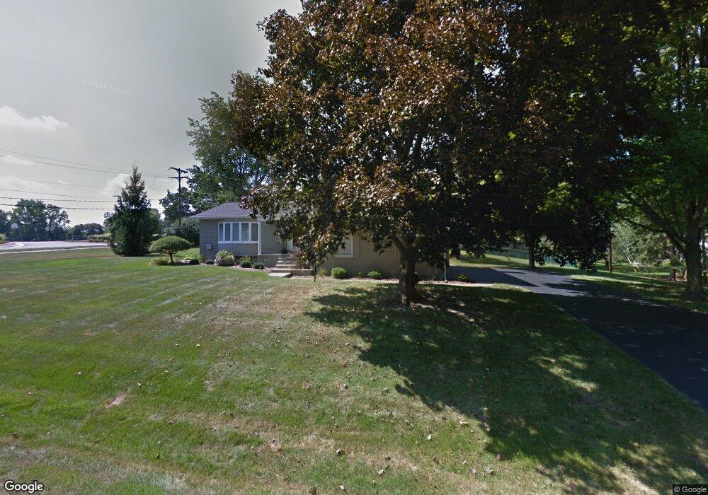 363 E Hickory Grove Rd, Bloomfield Hills, MI 48304 - photo 1