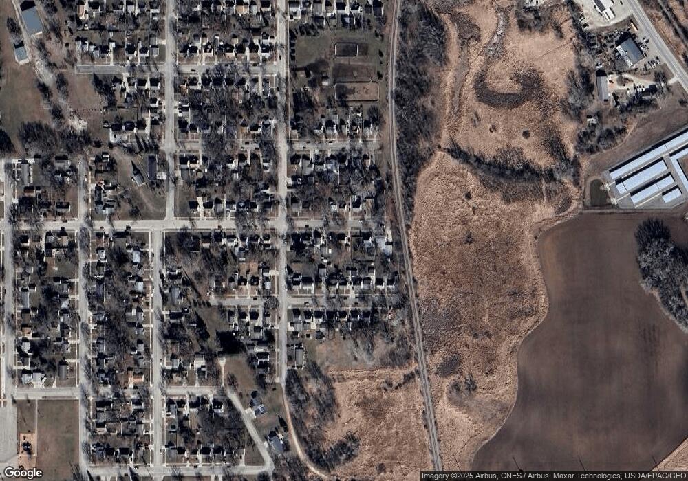 908 13th Ave SE, Austin, MN 55912 - photo 1