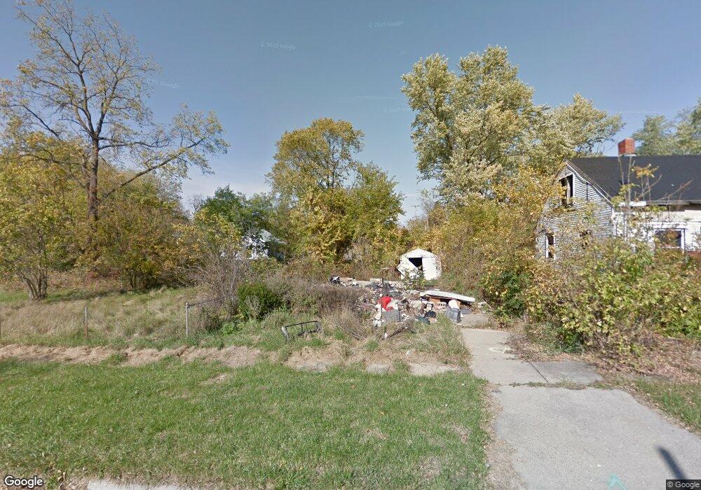 422 Monroe St, Flint, MI 48503 - photo 1