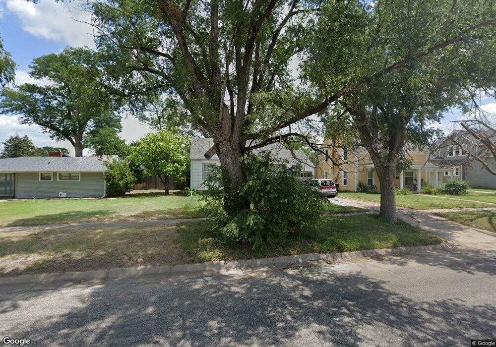 328 N 10th St, Wakeeney, KS 67672 - photo 1