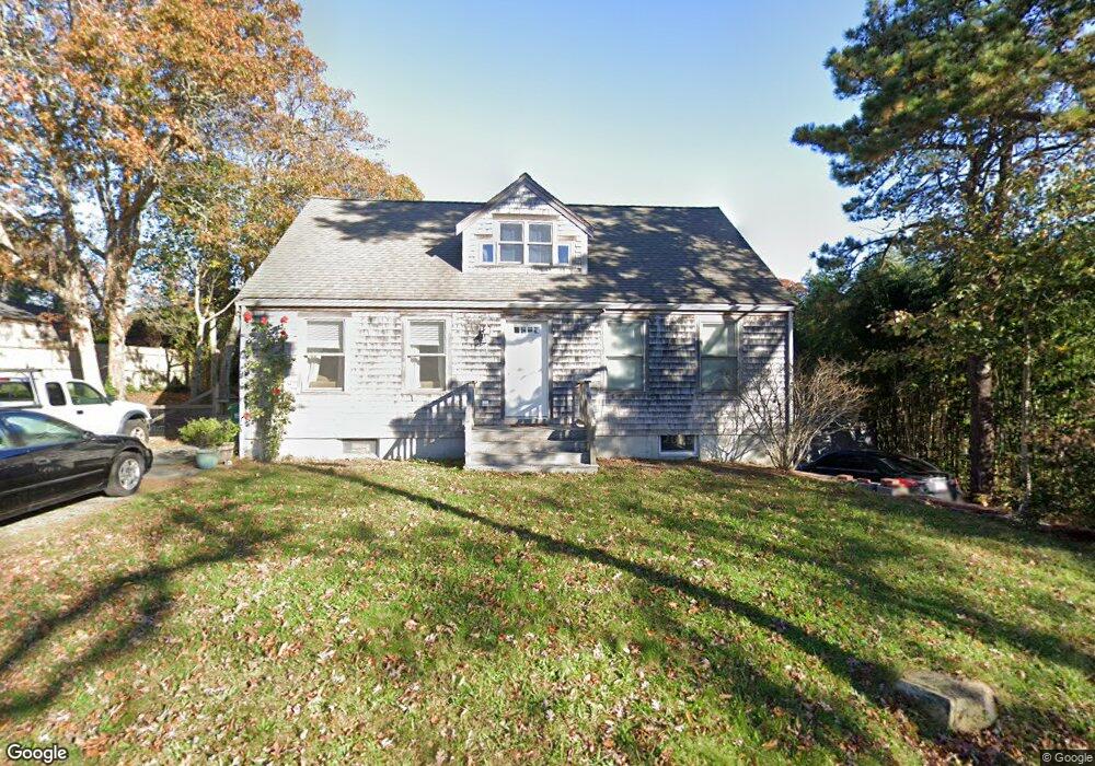 45 Summer St, Vineyard Haven, MA 02568 - photo 1