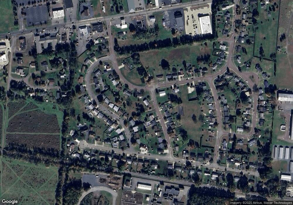 103 Linden Dr, Berwick, PA 18603 - photo 1