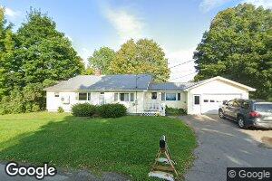 21 Gardiner St, Patten, ME 04765