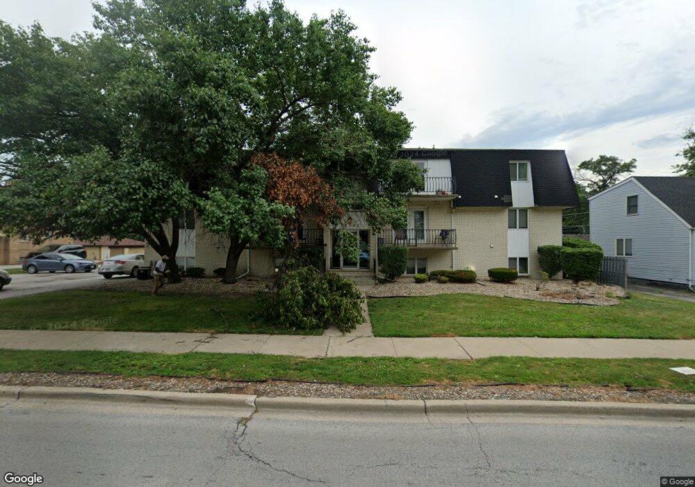 18245 Burnham Ave unit 4, Lansing, IL 60438 - photo 1