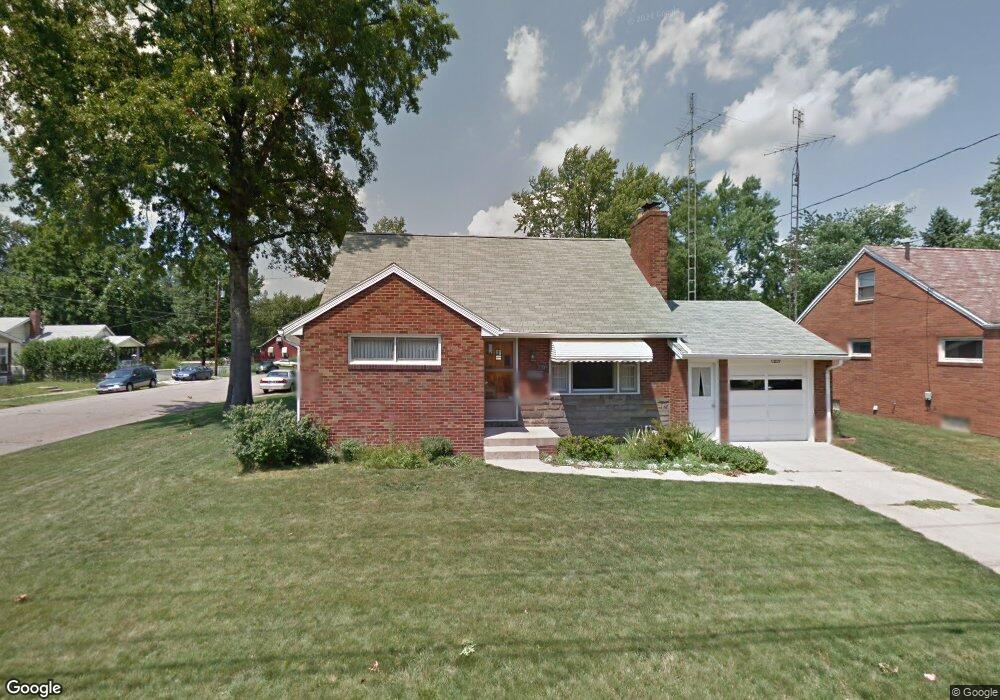 2103 19th St NE, Canton, OH 44705 - photo 1