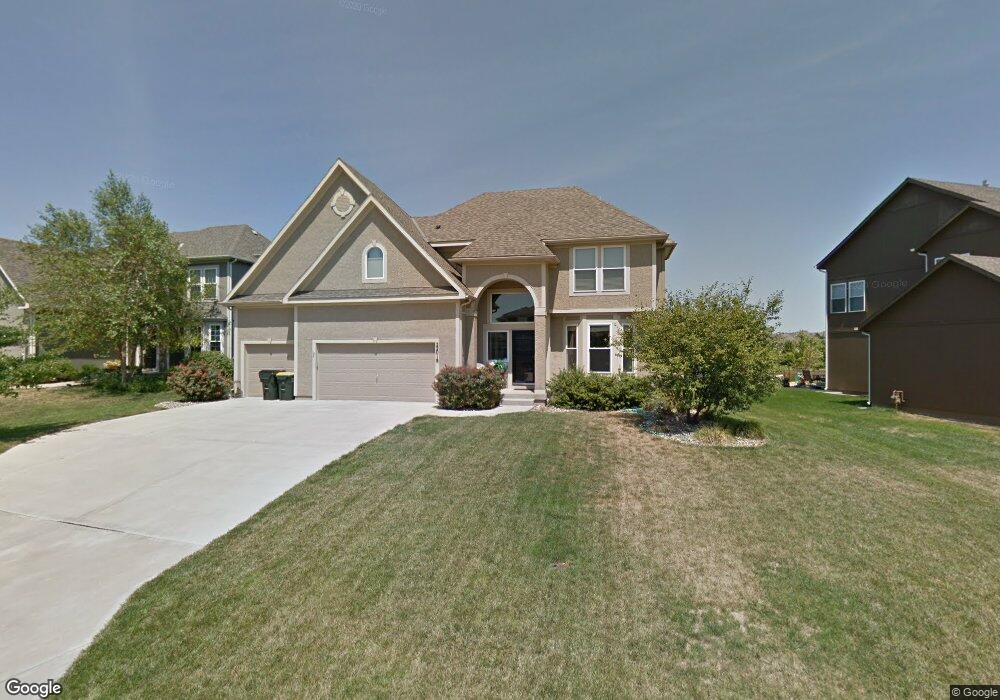 22018 W 59th St, Shawnee, KS 66226 - photo 1