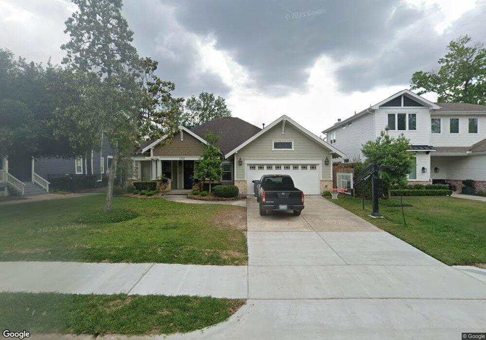 1321 Chamboard Ln, Houston, TX 77018 - photo 1