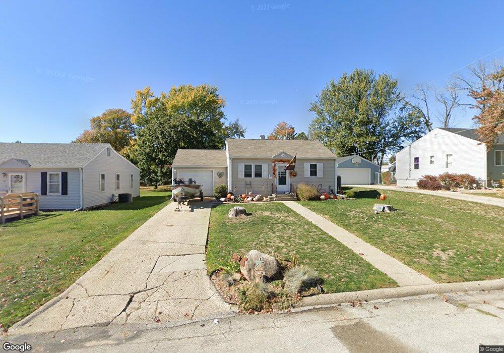 501 W 14th St N, Newton, IA 50208 - photo 1