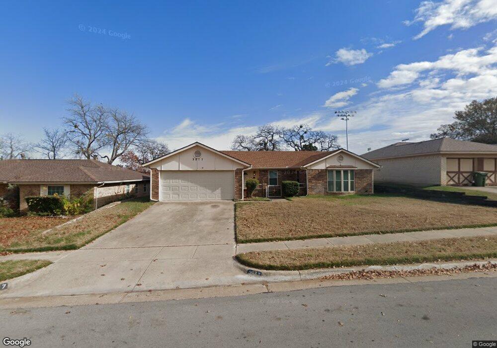 3817 Fox Hollow Dr, Bedford, TX 76021 - photo 1