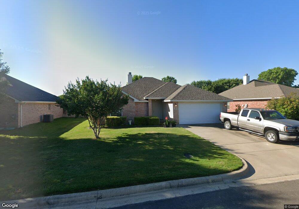 215 Rose Ave, Cleburne, TX 76033 - photo 1