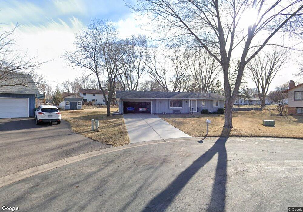 10507 102nd Ave N, Maple Grove, MN 55369 - photo 1