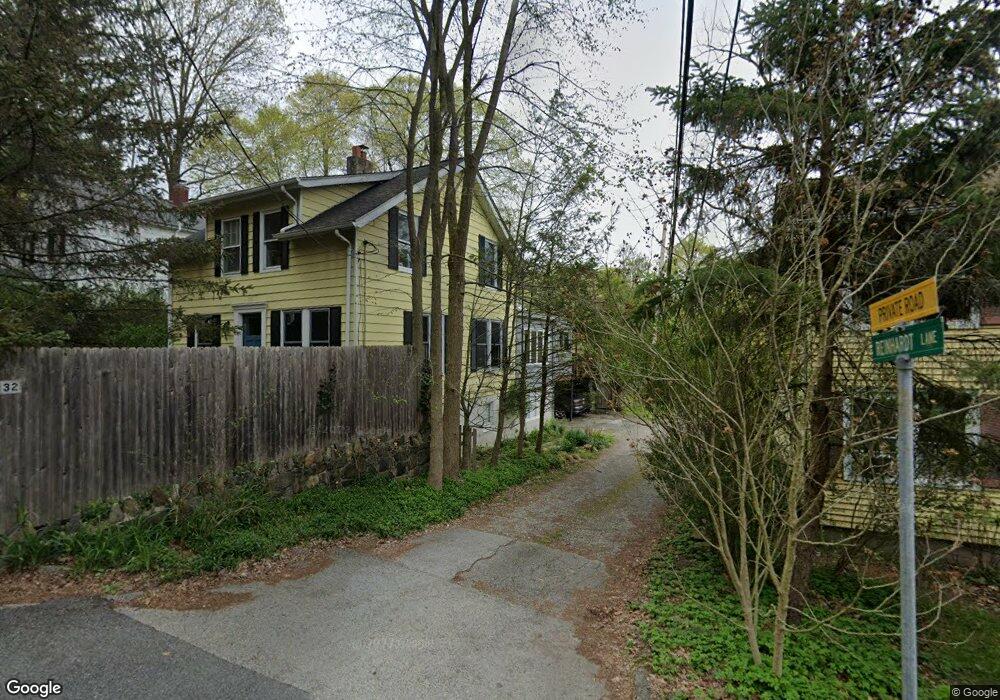 2 Reinhardt Ln, Croton On Hudson, NY 10520 - photo 1