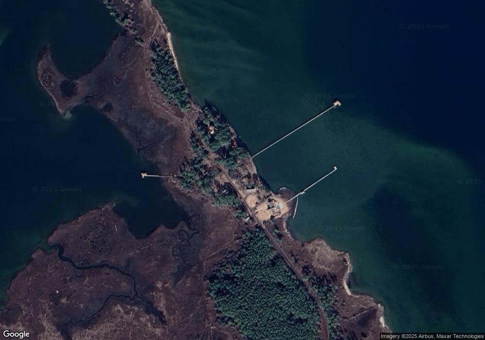 5711 Mobjack Rd, Gloucester, VA 23061 - photo 1