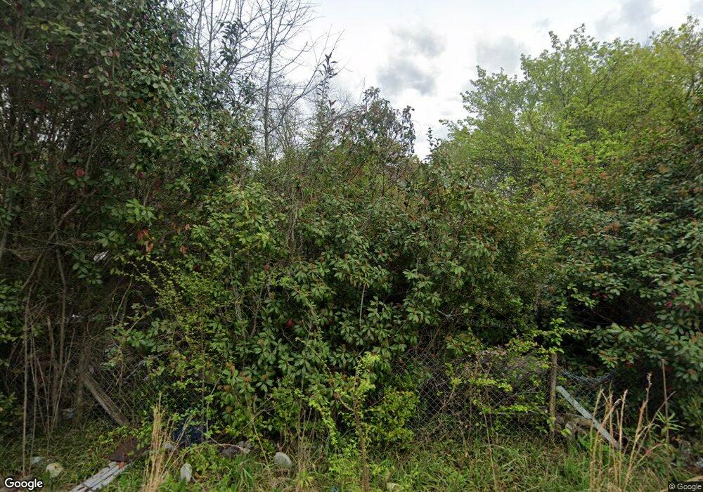 861 Society St, Macon, GA 31217 - photo 1