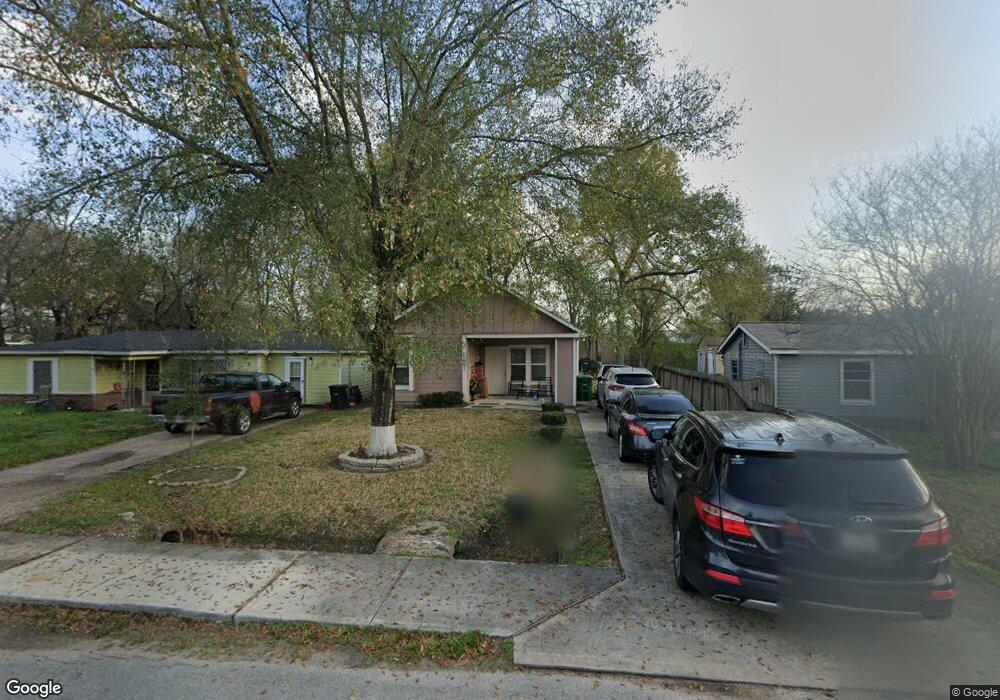1071 Marjorie St, Houston, TX 77088 - photo 1