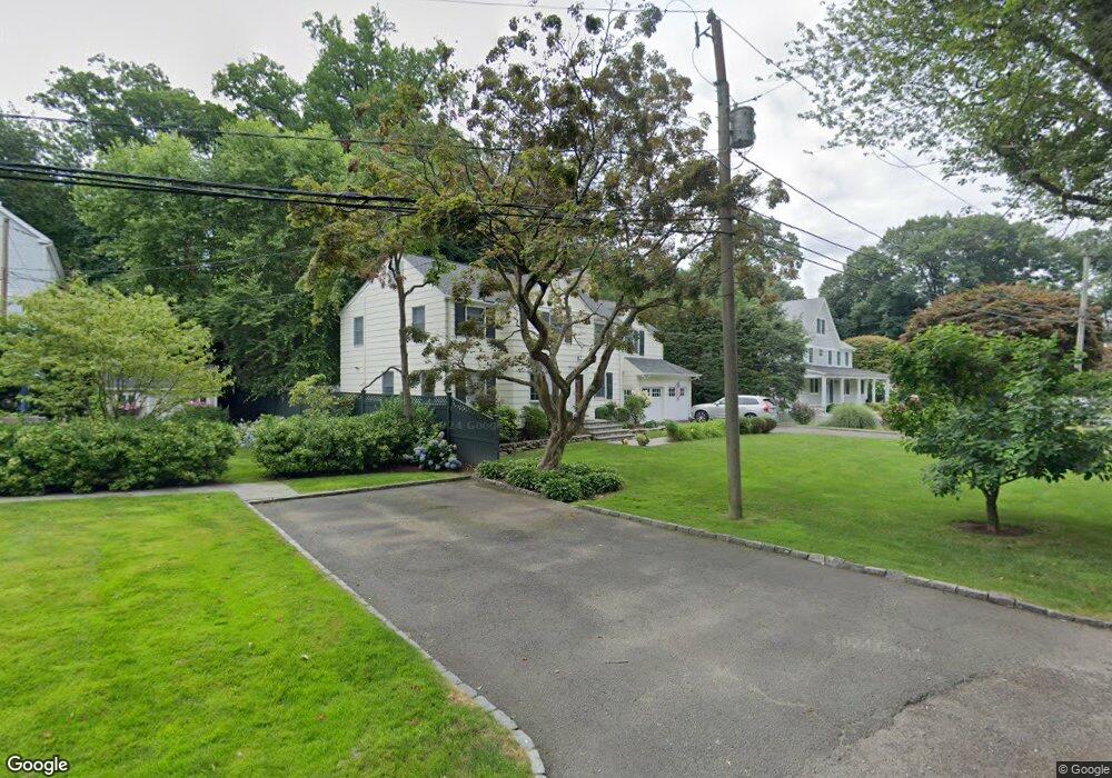 7 Hendrie Ln, Riverside, CT 06878 - photo 1