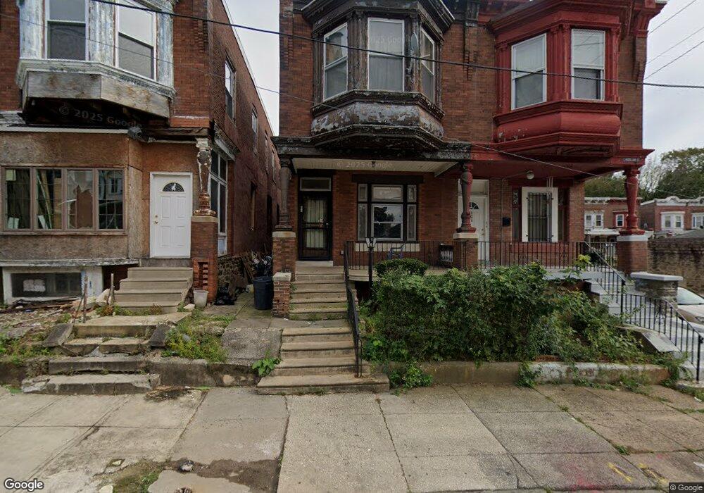 602 E Woodlawn St, Philadelphia, PA 19144 - photo 1