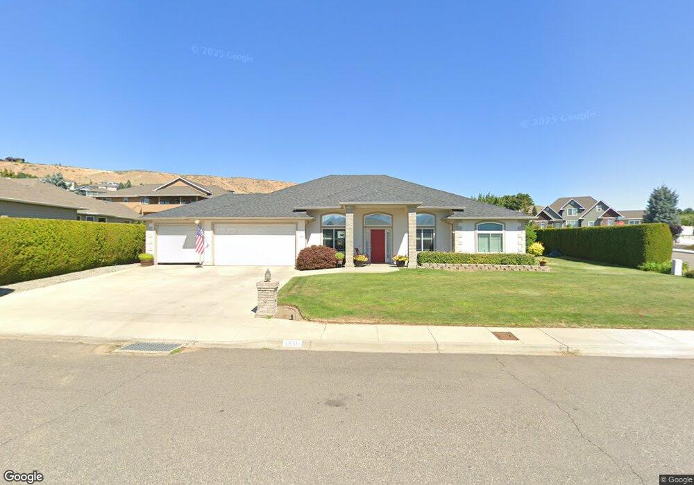 1535 Harrington Ln, East Wenatchee, WA 98802 - photo 1