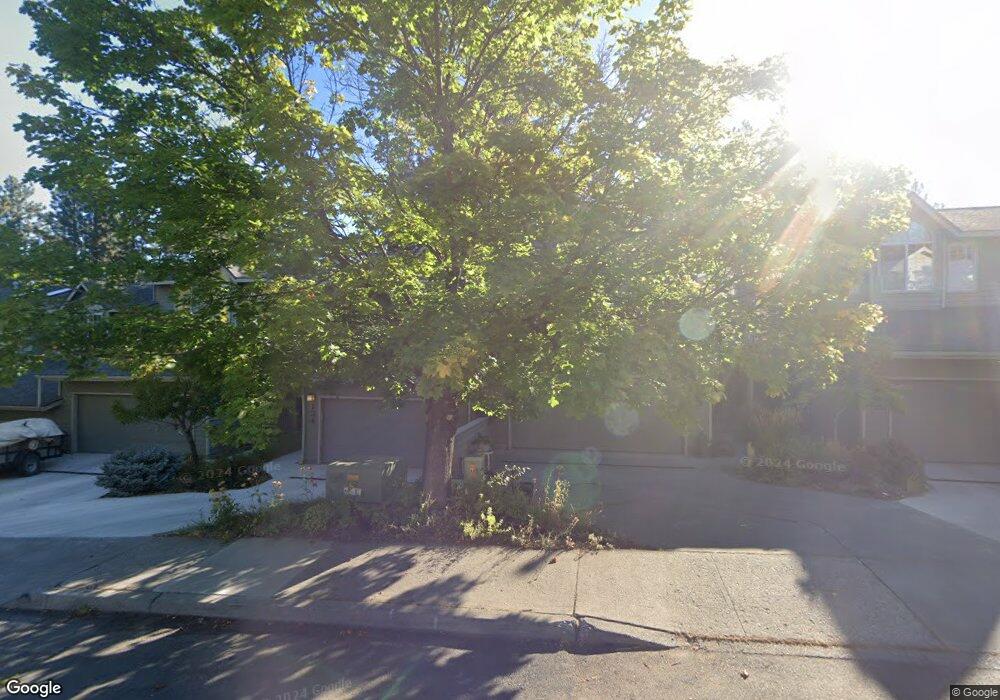 134 SW 17th St, Bend, OR 97702 - photo 1