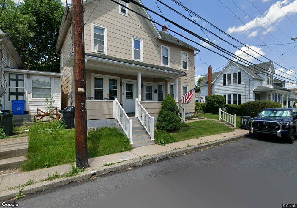 19 E Chestnut St, Nazareth, PA 18064 - photo 1