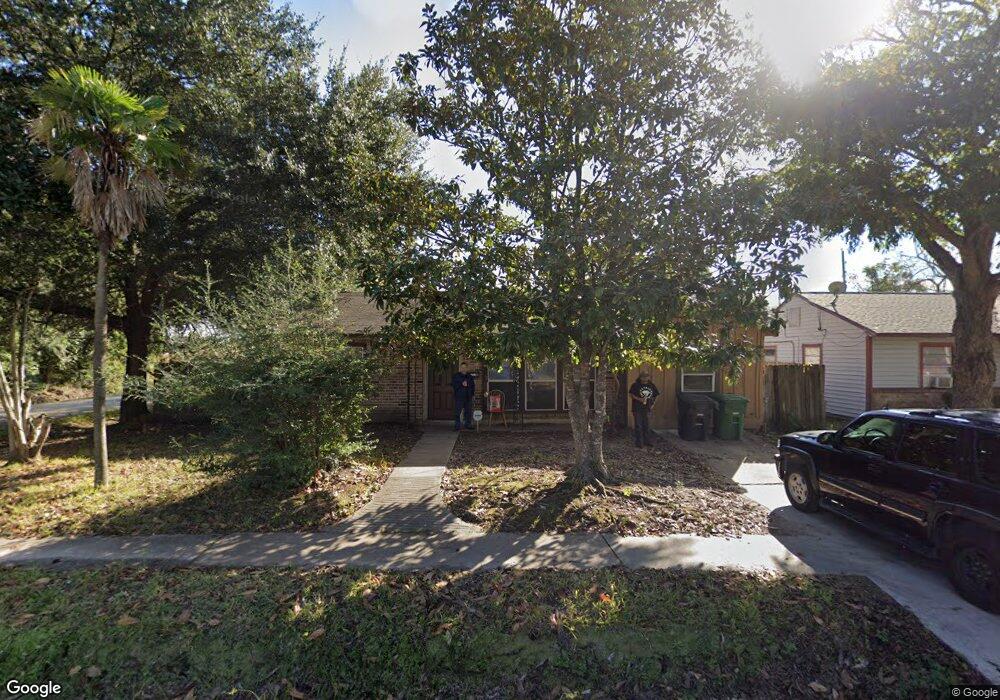 3101 Stallings Dr, Houston, TX 77088 - photo 1