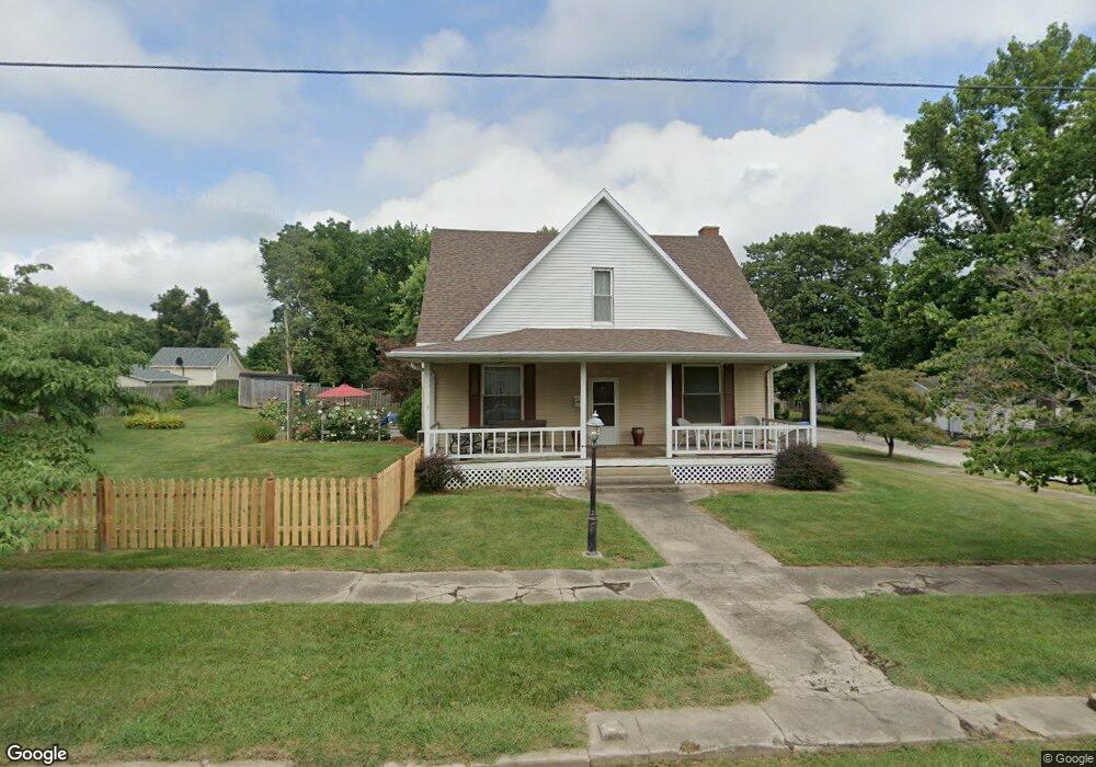 401 S East St, Virginia, IL 62691 - photo 1