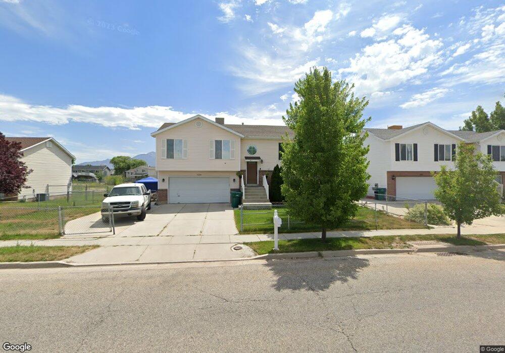 5326 S 4300 W, Hooper, UT 84315 - photo 1
