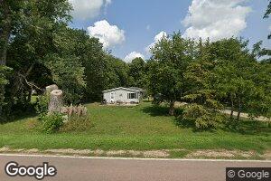 110 Cottonwood Dr, Royal, IA 51357