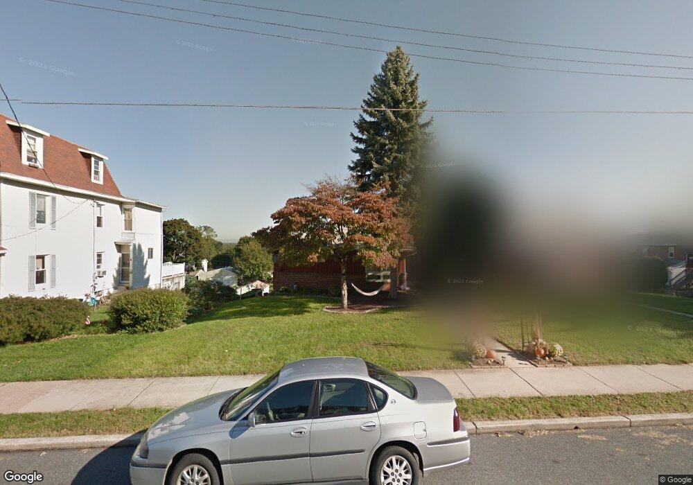 41 E Broad St, Reading, PA 19607 - photo 1