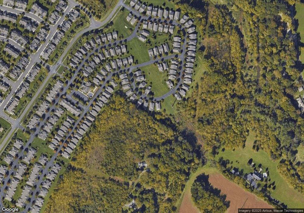 5108 Valley Stream Ln unit 51, Macungie, PA 18062 - photo 1