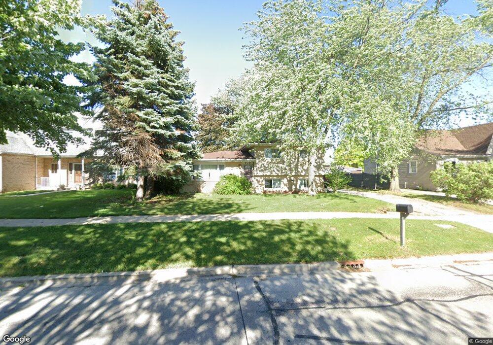 575 N West Ave, Elmhurst, IL 60126 - photo 1