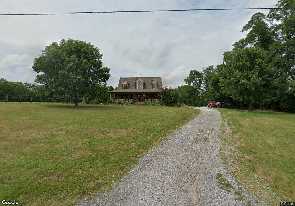 550 Clouser Rd unit 4, Hanover, PA 17331 - photo 1