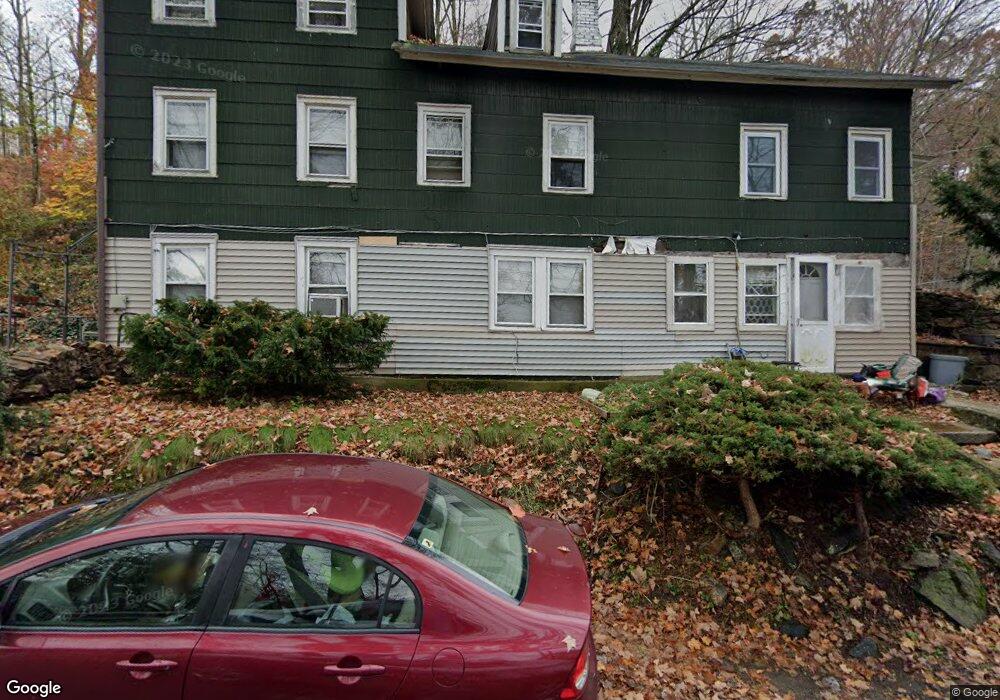 7 Dayton St, Sandy Hook, CT 06482 - photo 1