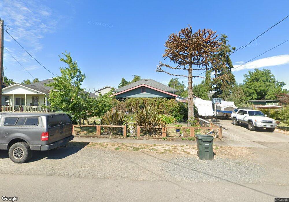 149 S 2nd St, Creswell, OR 97426 - photo 1