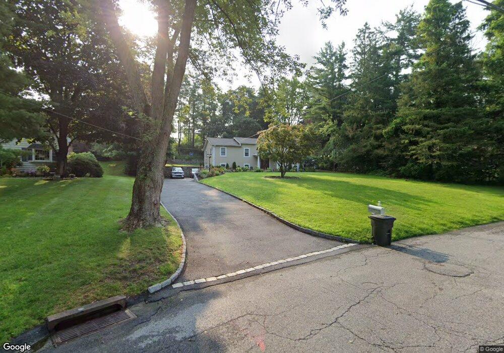 3270 Linda Ct, Yorktown Heights, NY 10598 - photo 1