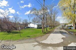8 Darling Ave, Clinton, ME 04927